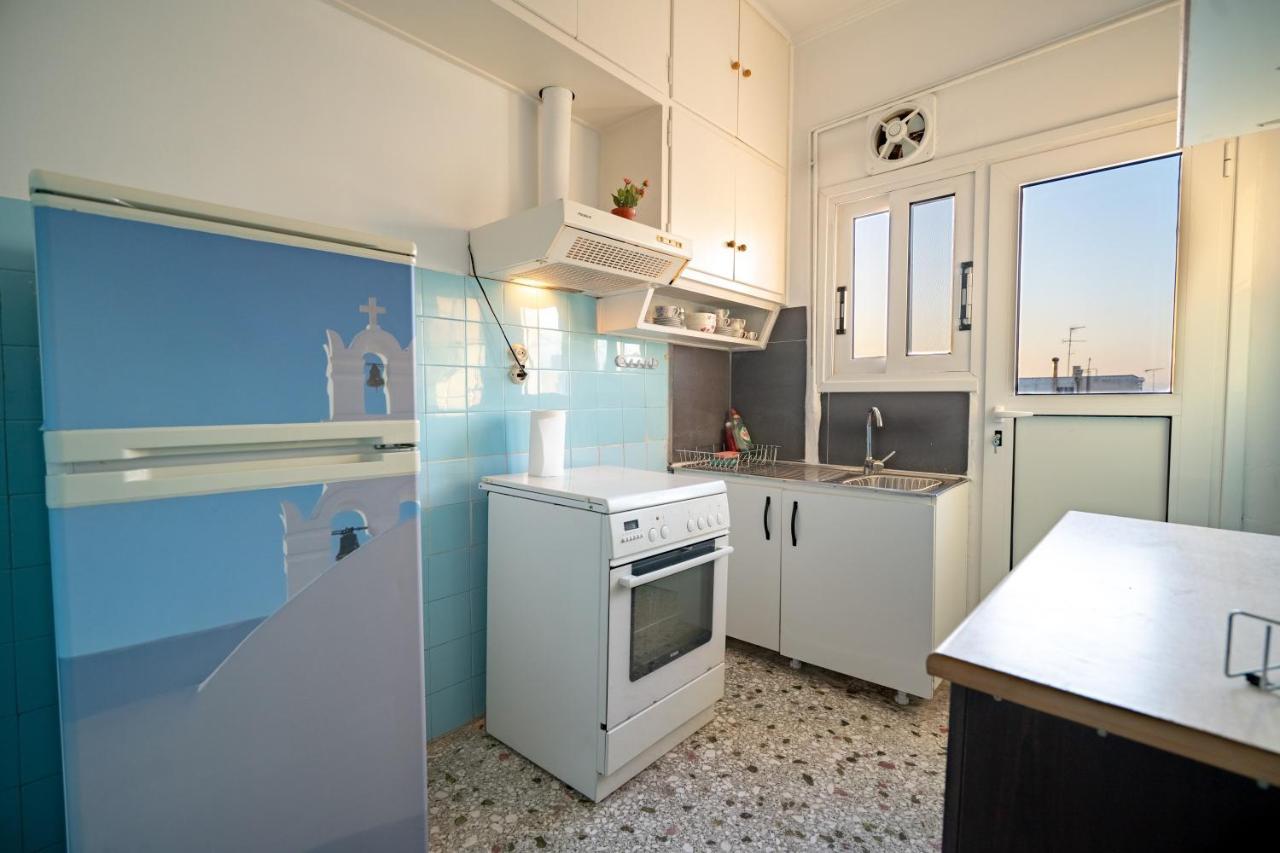 Dimotiko Theatro Metro St. 1 Bedroom 4 Pers. Flat Pireus Exteriör bild